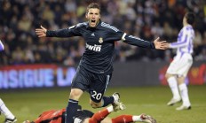 开云体育平台APP-跨界焦点战，英超争冠启示与勇士全面压制的胜利密码