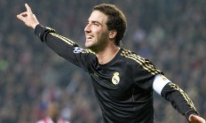 开云体育APP下载-一人可称王，众人方为神，拉沃尔杯的团结如何碾压澳网的孤独王座