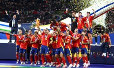 开云体育登录-欧洲杯比赛战况瞬息万变，胜负难料