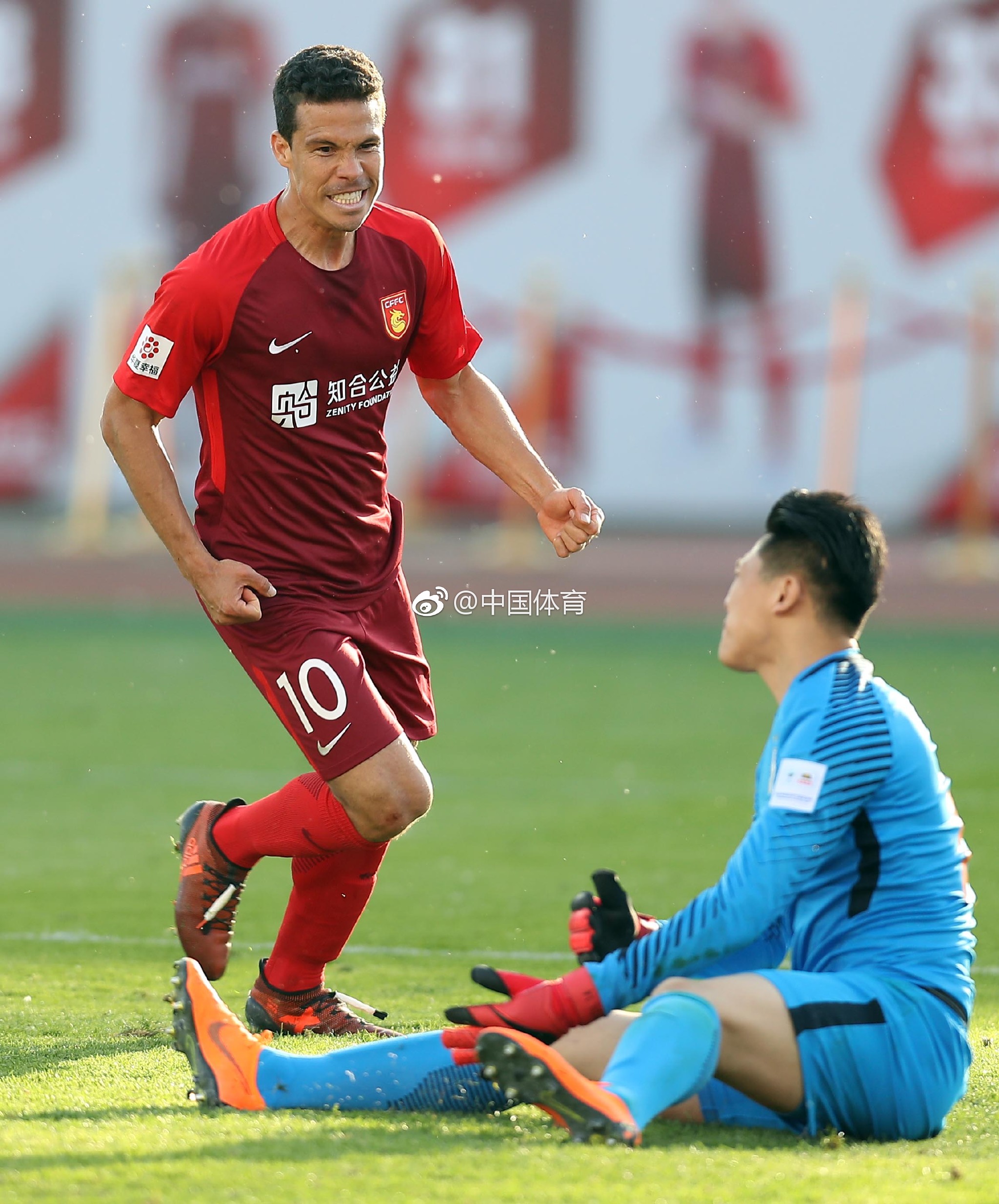 河北华夏幸福迎战山东鲁能，奋勇拼搏的简单介绍