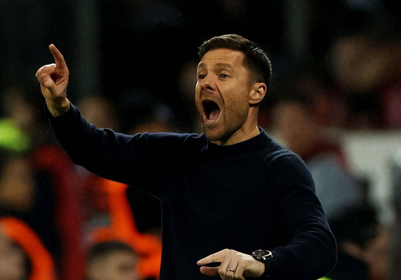 弗赖堡中场球员获得本轮最佳评分 弗赖堡中场球员获得本轮最佳评分