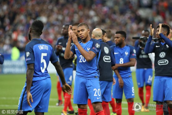 法国球队惊险告捷，小组头名在望的简单介绍
