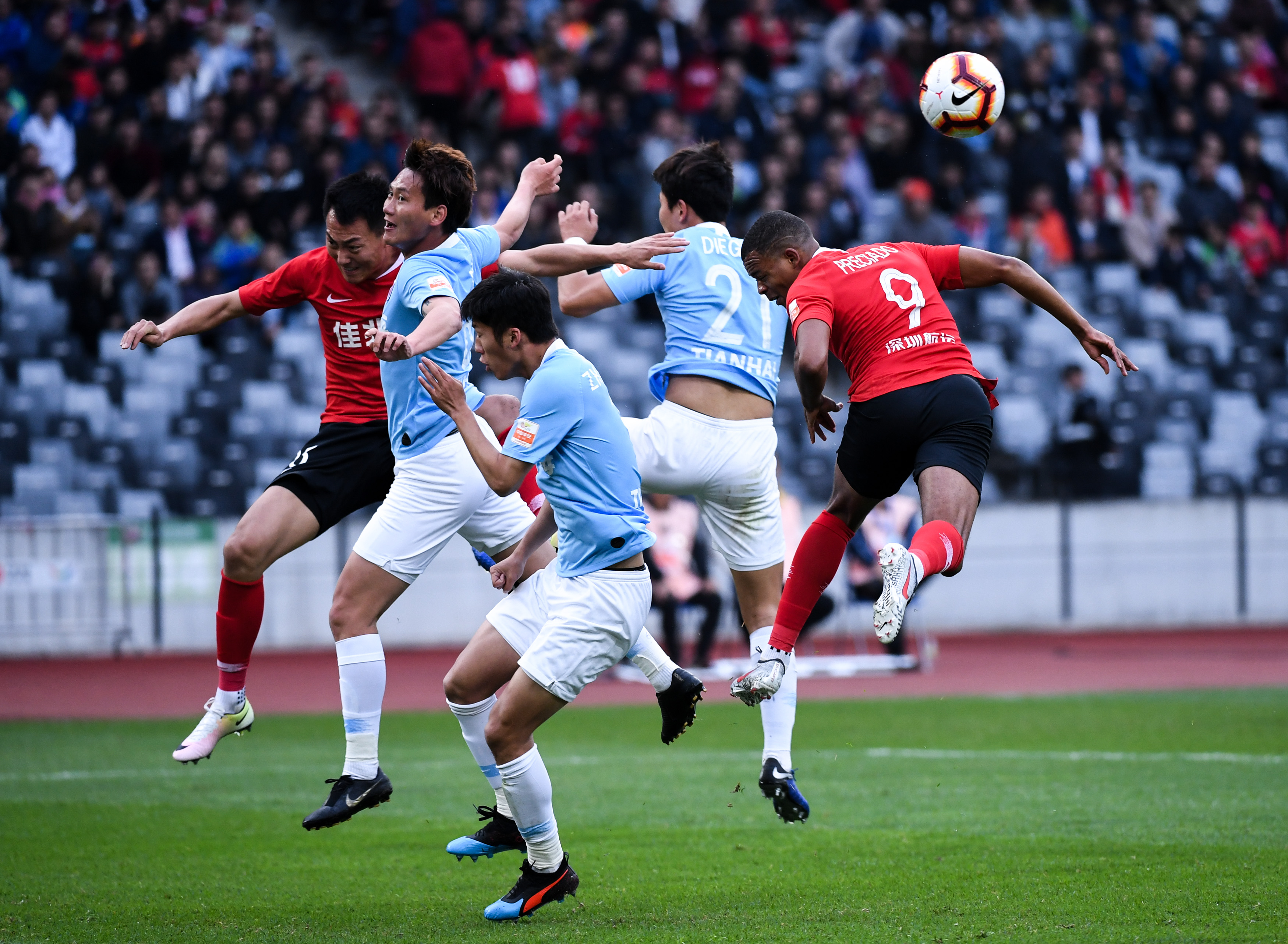 深圳佳兆业球队在主场迎战最强对手的简单介绍 深圳佳兆业球队在主场迎战最强对手的简单介绍