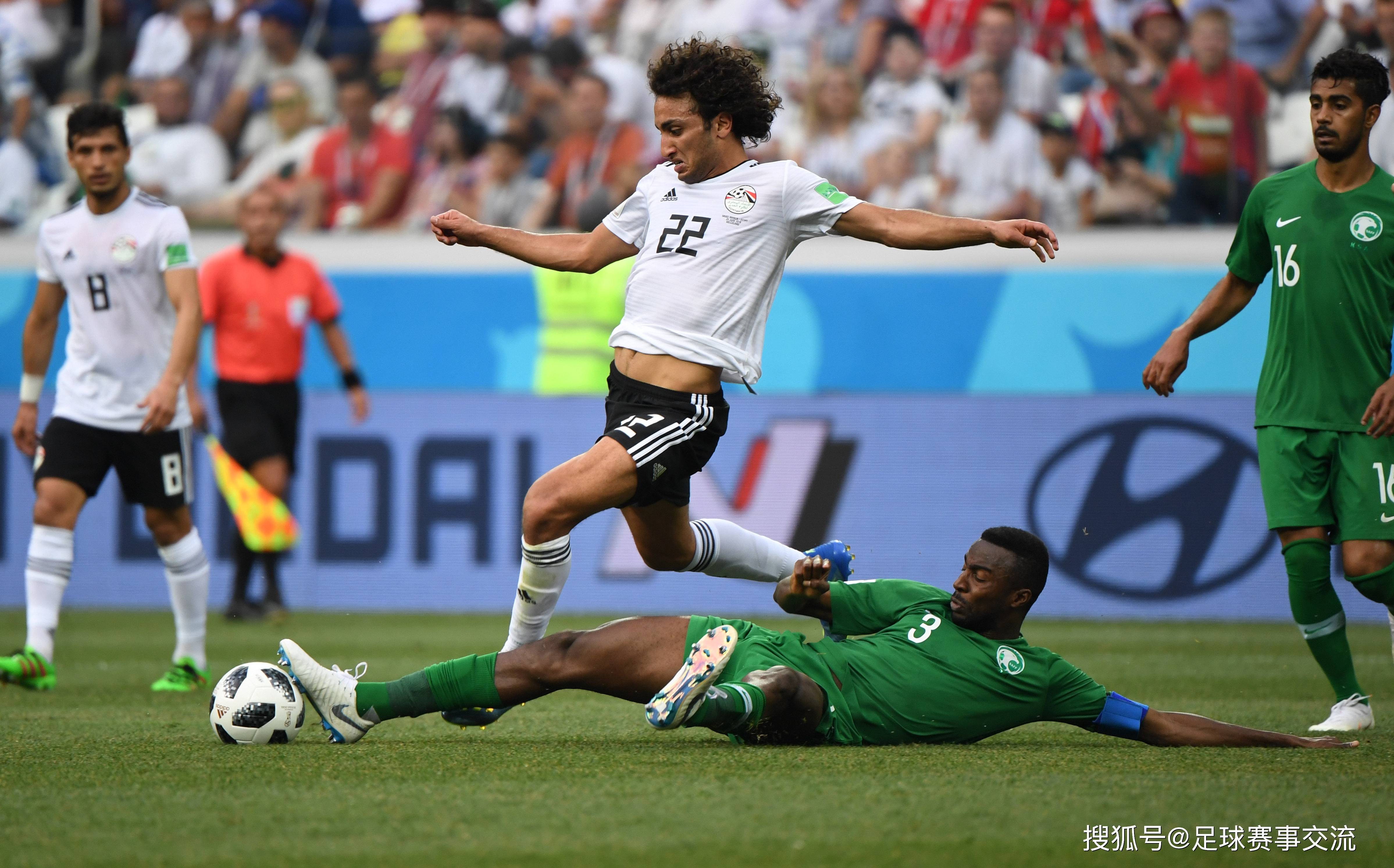 足球比赛现场势如破竹,豪取胜利 足球比赛现场势如破竹,豪取胜利